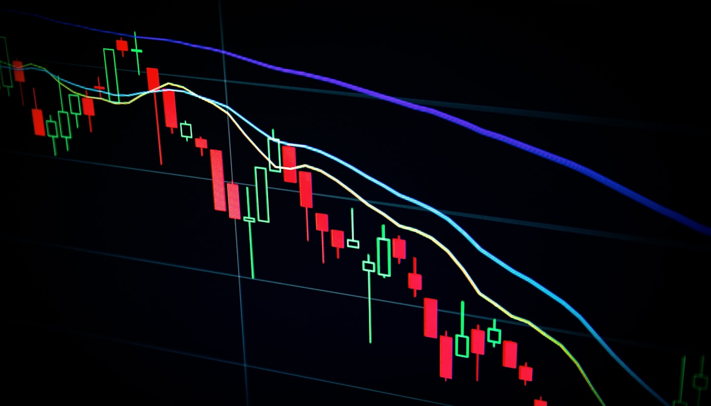 What to Invest in Right Now — Worldwide Reader Guide