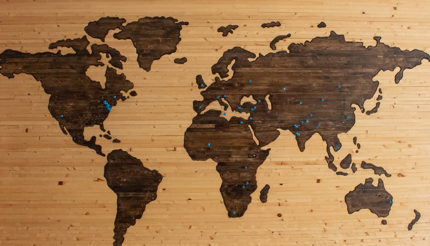 AI-Assisted Trading Education Available Worldwide